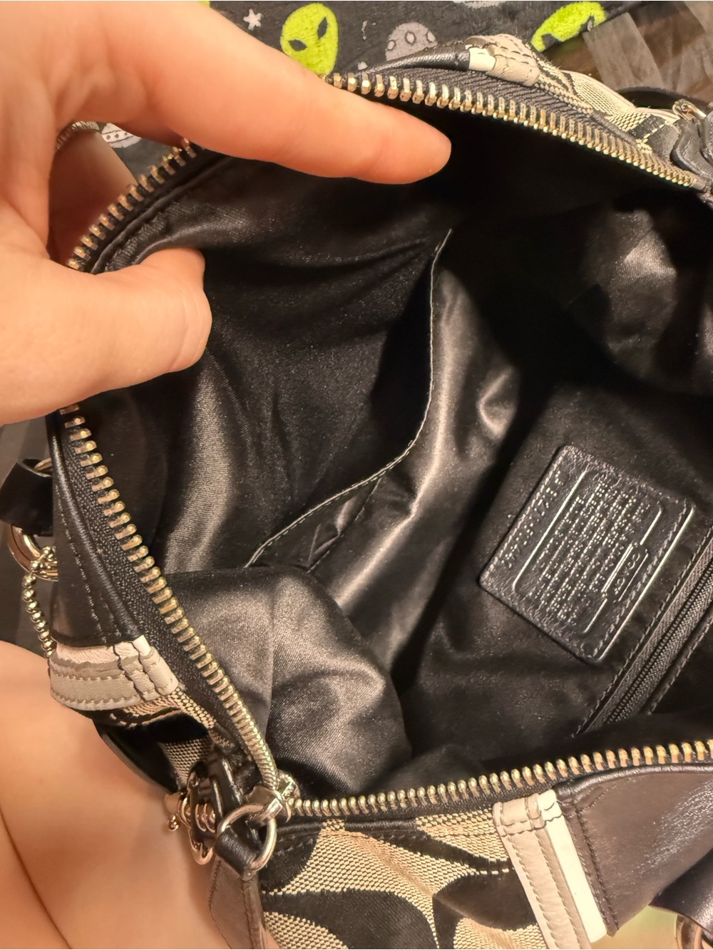 Coach Ashley F17447 Signature Canvas Satchel “Slouchy” Purse Y2K Era Circa 2012 - Picture 6 of 16